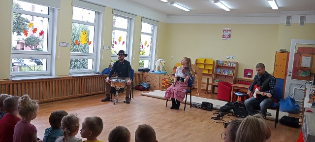 Koncert muzyczny: " Dziki Zachód i Kowboje"