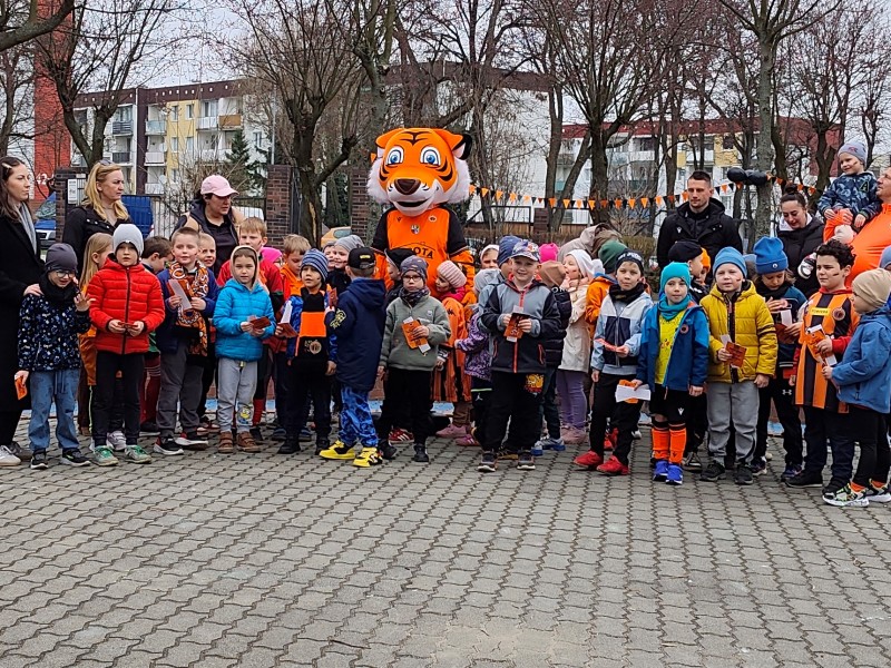 Dzieci i osoby dorosłe